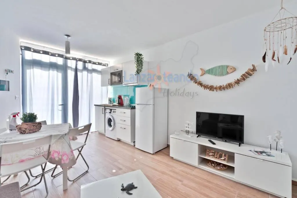 Vivienda Vacacional 1 Residence Los Delfines Blue Lagoon Tias Apartment